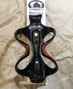 《数量限定SALE》ARUNDEL　Mandible カーボンボトルゲージ オイル レッド（UD・光沢有）