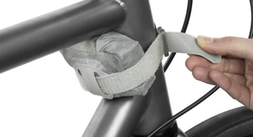 APIDURA　パッカブル サコッシュ - 画像 (7)