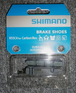 シマノ　BR-9000　ブレーキシュー&固定ネジ（1ペア入り） R55C4　カーボンリム用　Y8L298070