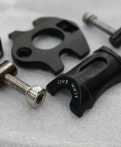 OnebyESU(ワンバイエス) カーボンマガタマ/ムンク兼用 シートポスト用クランプ 43mm